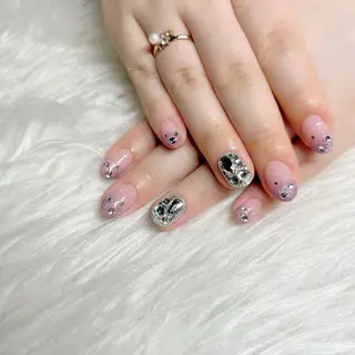 ネイル Miki 本町駅｜💅‎🤍のネイルデザイン