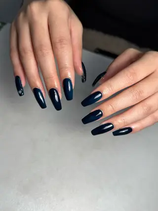 ネイル 🐈‍⬛ Minamiのネイルデザイン