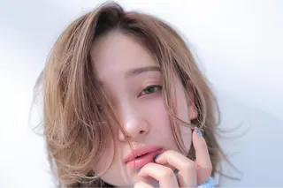 マツエク・マツパ 中村 眞歩のヘアスタイル