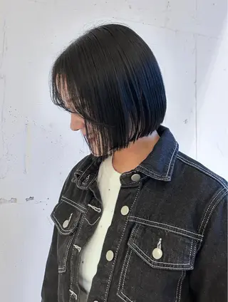 ショート aika_ ボブ/ラフパーマのヘアスタイル