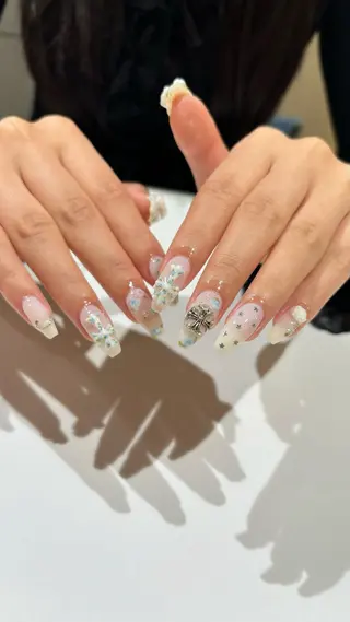 ネイル 🤍 YUI 🤍のネイルデザイン