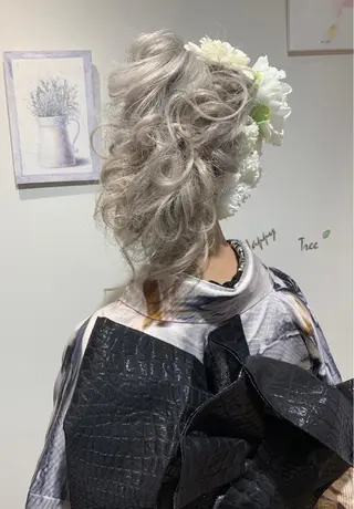 ヘアアレンジ トップ スタイリストのヘアスタイル
