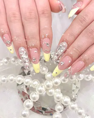 ネイル 痛ネイルのできるお店MEOW,meNail【ミャオミーネイル】所属・MEOW,me YUKOのネイルデザイン