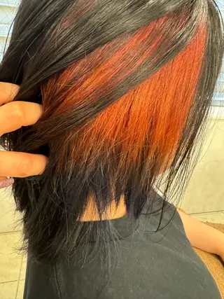 カラー ○HITOMI ○のヘアスタイル