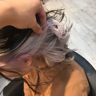 ミディアム カラー 井手 孔介のヘアスタイル