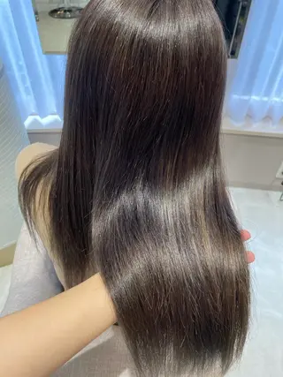 ロング 髪質改善お任せ ください♪ひとみのヘアスタイル