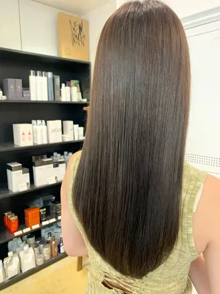セミロング カラー トップ スタイリストのヘアスタイル