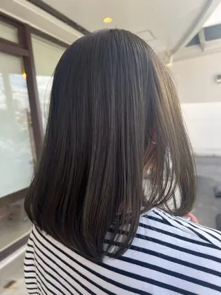 カラー pasdedeux  LEQUIOS所属・パドドゥ 仲程のヘアスタイル