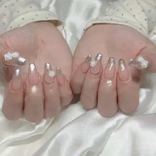 ネイル L'oeillet所属・L'oeillet HIBIKIのネイルデザイン