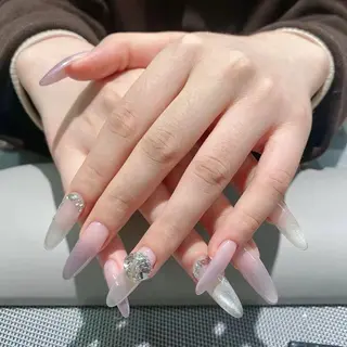 ネイル 里奈 Nailのネイルデザイン