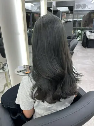 ロング カラー Ardore大阪難波 カットカラーモデルのヘアスタイル