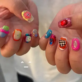 ネイル 栗田 ゆう子のネイルデザイン