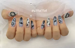 ミディアム Pio Mielのネイルデザイン