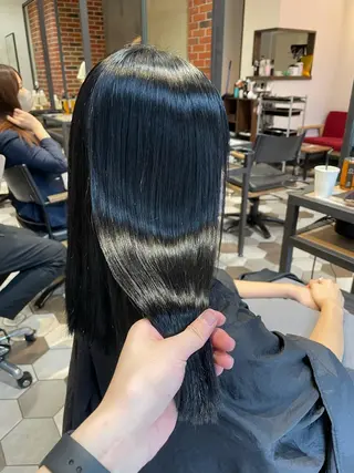 ロング 髪質改善、縮毛矯正 酸性縮毛矯正のヘアスタイル