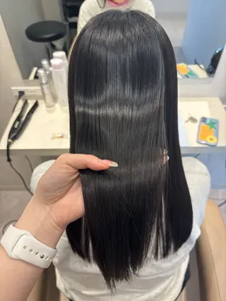 セミロング カラー パーマ ヘアアレンジ 押切 響 のヘアスタイル