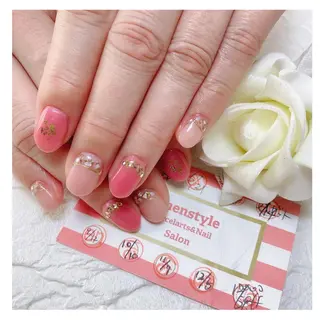 ショート ネイル 👑enen style👑のネイルデザイン