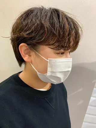 ショート パーマ hub hair レイヤー/透明感のヘアスタイル