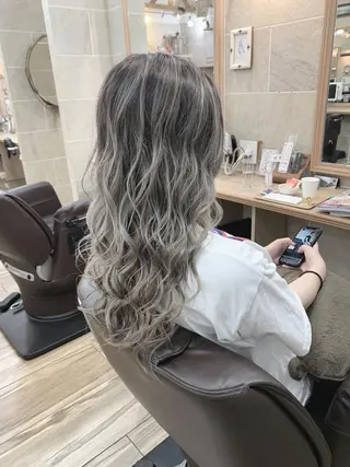 ロング カラー 平尾 拓也のヘアスタイル