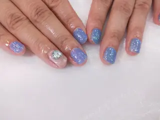 ネイル はばすみれ🎀ﾈｲﾙ 光ﾌｪｲｼｬﾙ ﾍｱのネイルデザイン