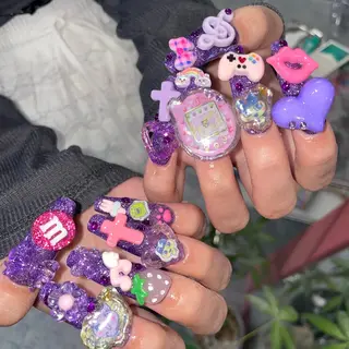 ネイル SEIRA ᯓ★mavieのネイルデザイン