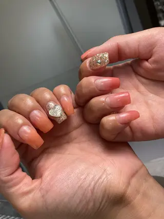 ミディアム ネイル ✴︎ Delightのネイルデザイン