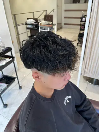 パーマ メンズ 佐々木 拓海のヘアスタイル