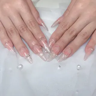 ネイル Nail Share Salon Mariris所属・ユカ𖤐nail 堺筋本町/心斎橋のネイルデザイン