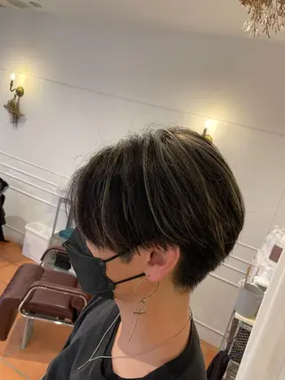 ショート カラー メンズ トリコヘアサロン 新井千智のヘアスタイル