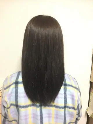 セミロング 谷口ゆめ/縮毛矯正/ 大人女子/眉ワックスのヘアスタイル