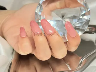 ネイル TIMELESS 🤍Nagisaのネイルデザイン