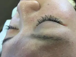 マツエク・マツパ ヘアーインスタジオディアーズ所属・仁平 千賀子のマツエク・マツパデザイン