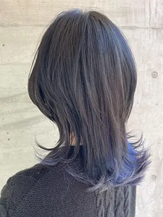 ショート カラー 大塚 友茉のヘアスタイル