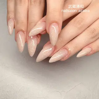 ネイル R inのネイルデザイン