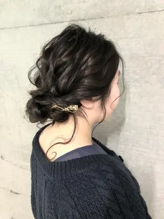 セミロング ヘアアレンジ 卒業式お呼ばれ🕊️ ヘアセット✴︎ミキのヘアスタイル