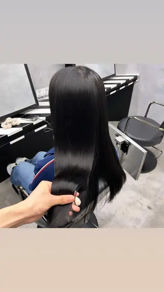 ロング 縮毛矯正・髪質改善 特化 出納 直起のヘアスタイル