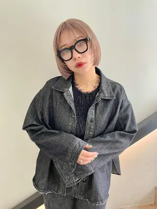 カラー 🎀ボブ＋ハイトーン シュカ👶🏻のヘアスタイル