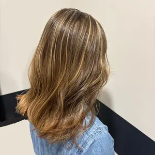 セミロング ボブ/外国人風カラー 🩵mikiのヘアスタイル