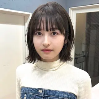 ミディアム カラー パーマ ヘアアレンジ 前川 朋香のヘアスタイル