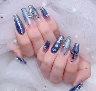 ネイル マギー ネイル🦋のネイルデザイン