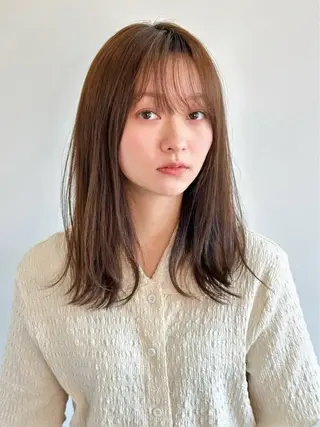 ミディアム カラー パーマ kazuki【顔周り ×レイヤーカット】のヘアスタイル