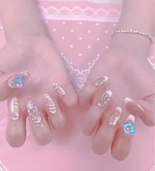 ネイル はぴねす所属・横浜 美夢のネイルデザイン