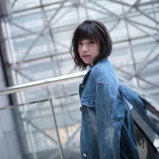 ミディアム Roji 米田 真一のヘアスタイル