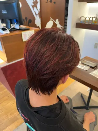 カラー メンズ 沖元 統弥のヘアスタイル