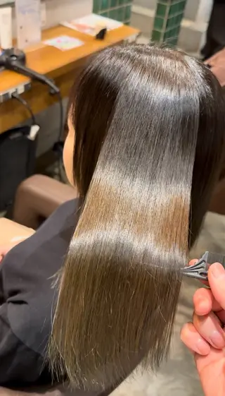 ロング パーマ 髪質改善 すずきひじりのヘアスタイル