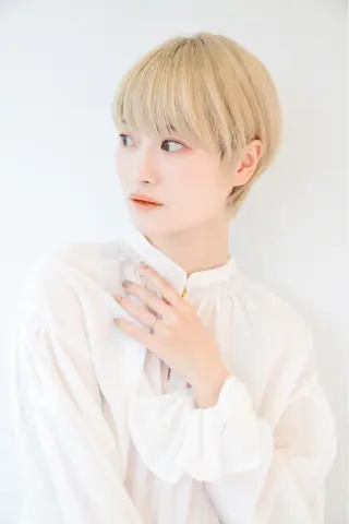 ショート カラー 門田 恭弥のヘアスタイル