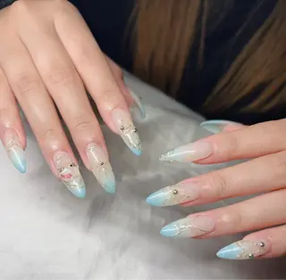 ネイル Lee Nailsのネイルデザイン