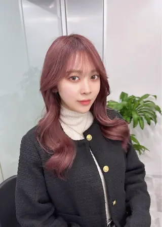 セミロング カラー 韓国風/顔周りカット /髪質改善RYOTAのヘアスタイル