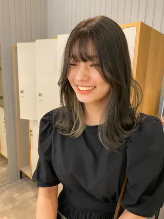 ロング カラー 加藤 真由のヘアスタイル