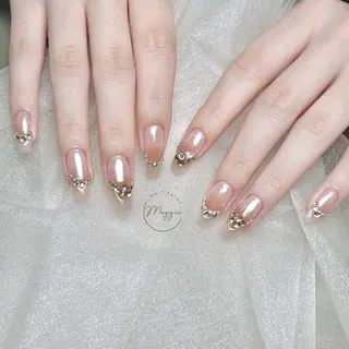 ネイル Maggie Nail🦩のネイルデザイン