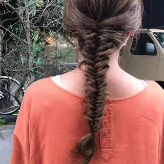ロング カラー ヘアアレンジ Yamazaki Naokoのマツエク・マツパデザイン